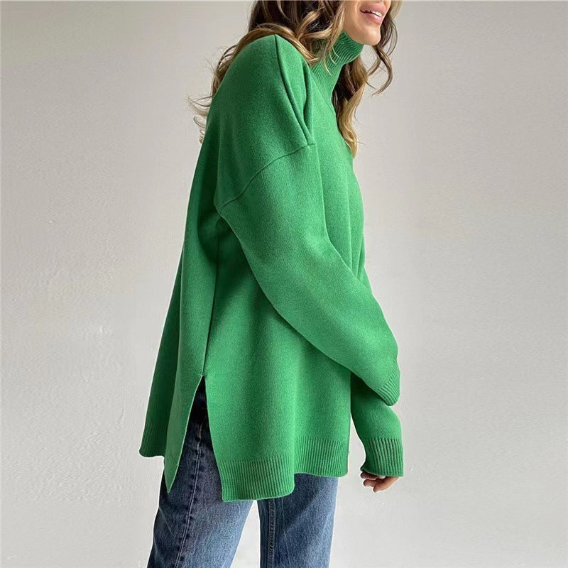 Damski sweter z wysokim kołnierzem, oversizowy krój z luźnymi rękawami - 4 - Stylpuls
