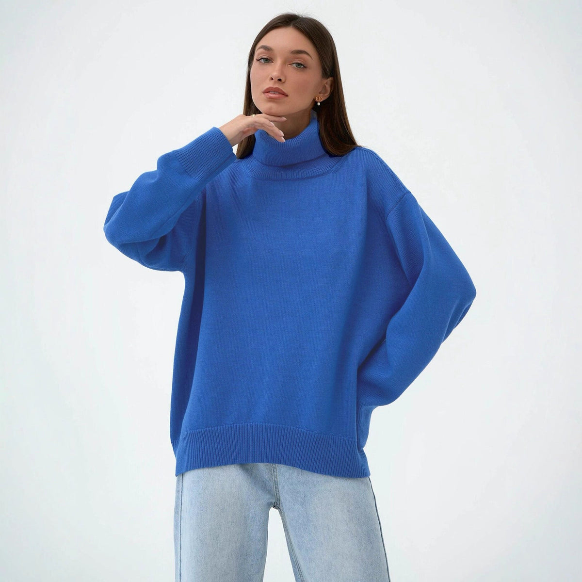 Sweter damski z golfem i luźnym krojem - 8 - Stylpuls