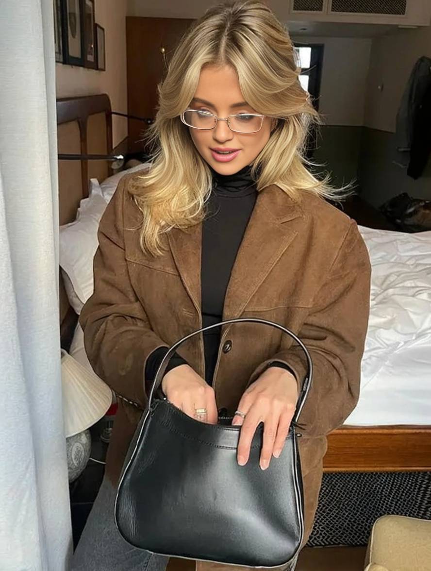Kurtka damska o luźnym kroju z eleganckim akcentem - 2 - Stylpuls
