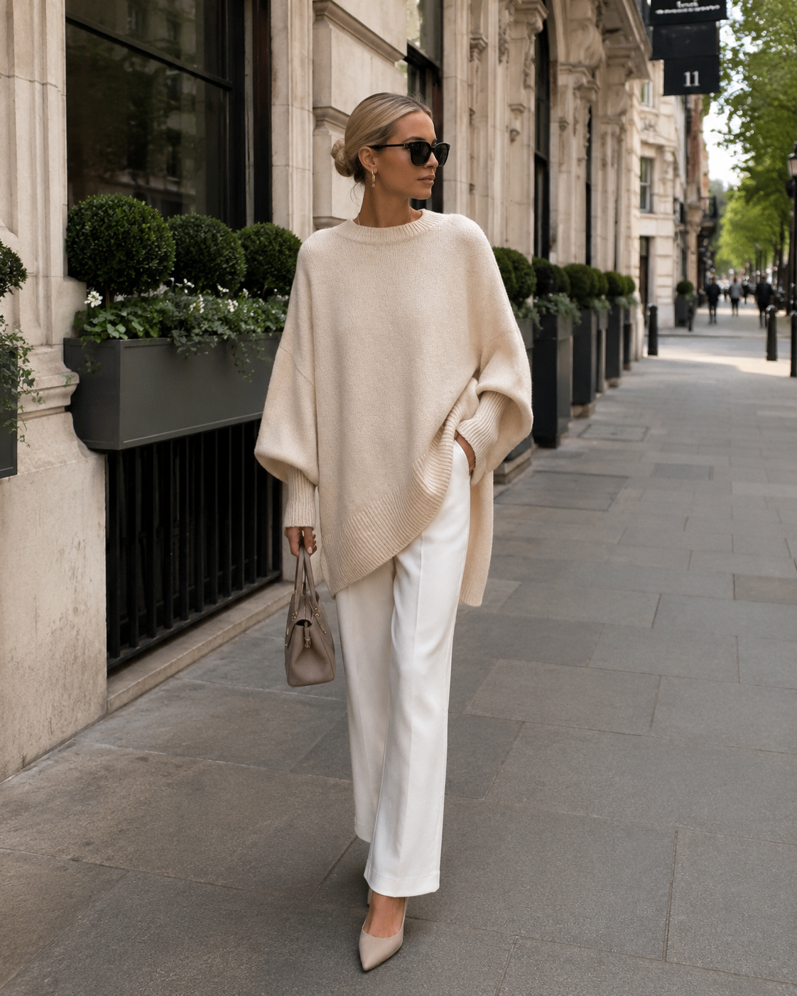Damski pullover oversize z długim rękawem i okrągłym dekoltem - 1 - Stylpuls