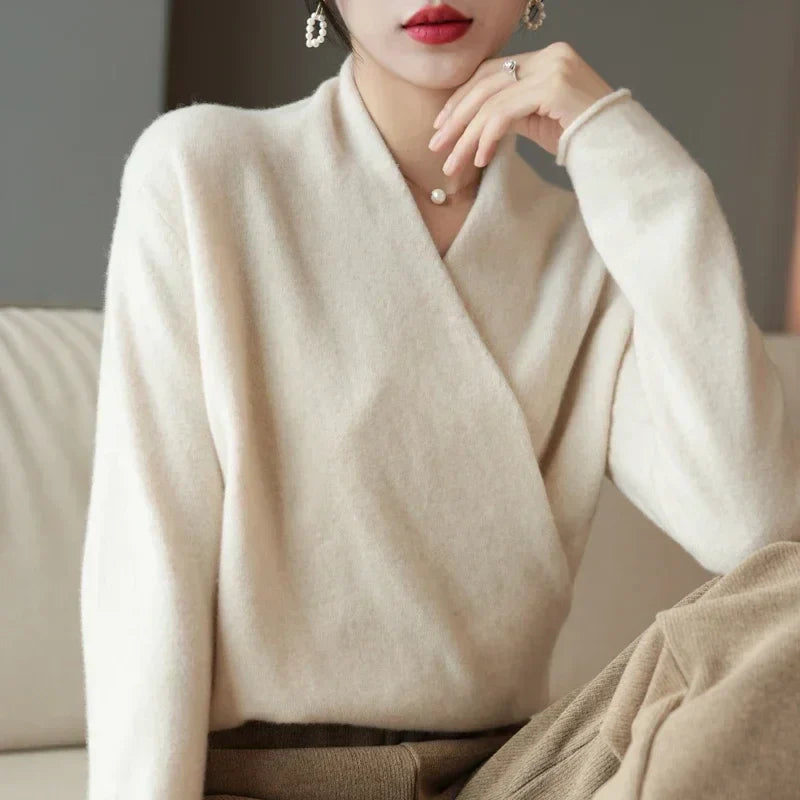 Elegancki Kaszmirowy Sweter Kopertowy Damski z Dekoltem V | S&P